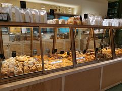 -Dough&Joe团憩(瑞虹天地月亮湾店)