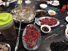 -牛一煲美食(江高店)