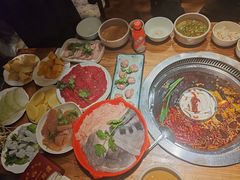 -城墙拐拐火锅(三峡广场黑金冠店)