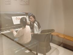 -朗韵钢琴学校(中环金界店)