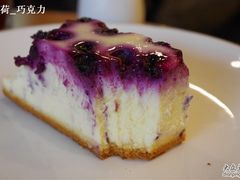 蓝莓芝士切面-榖屋house of flour(张江首店)