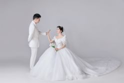 -芭莎视觉婚纱摄影(花溪店)