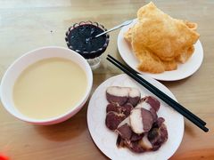 -努尔古丽奶茶