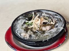 -刚砂锅鸡丝米线