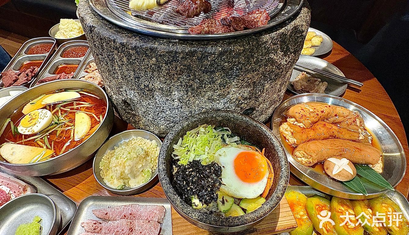 真的，这家岩石烤肉在琅西夜市没有对手！