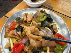 -后街佬·炭火鲜鱼杂(南城店)