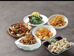 -闫府私房菜·百年鲁菜(恒隆店)
