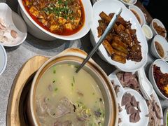 -高玛纳驴肉火烧(河间总店)