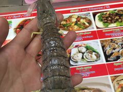 -班赞海鲜市场胖阿姨加工点