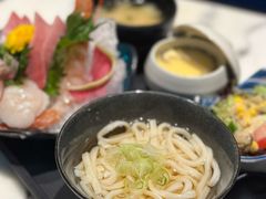 -家贺屋刺身寿司专门店