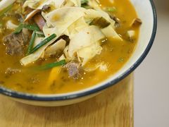 -阿彬生炒牛肉面(解放路店)