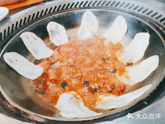 三里屯土灶炖公鸡地锅鸡(江东店)土灶炖公鸡（小）图片