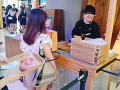 -LELECHA乐乐茶(上海五角场万达广场店)