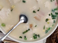 -金美华轩(东方路齐鲁店)