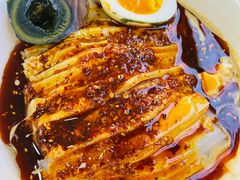 -何老二卤汁凉粉