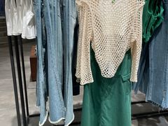 -URBAN REVIVO(上海中庚漫游城店)