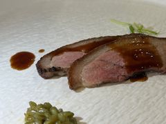 -华凌牛庄西餐厅(乌鲁木齐华凌美爵大饭店)