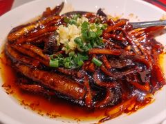 -滩外滩·本帮江浙菜(新天地店)