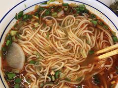-陆元丰·兰州纯汤牛肉面(自强西路店)