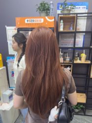 -藤野造型烫染·漂发