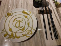 -查特花园美食广场(西单大悦城店)