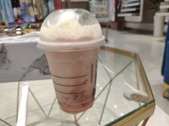 -星巴克(杭州湖滨银泰E区店)