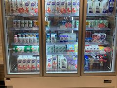 -光明牛奶棚(南泉店)