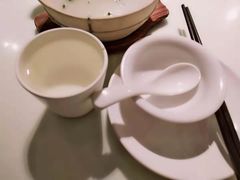 -新大咀港式茶餐厅(宝山万达店)