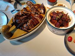 -八府香鸭·啫啫煲(华山路店)