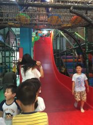-动力星球家庭亲子游乐中心