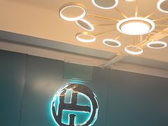 -荒岛实景沉浸密室(江汉路1店)