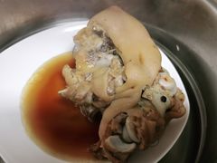猪蹄-土门八珍烤鸡腊味店(土门老店)