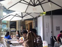 露天位-奈雪的茶(华强北中航城店)