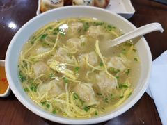 鲜肉小馄饨-东泰祥生煎馆(陕西南路店)