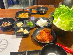 -肉甲韩国木炭烤肉(新壹街1店)