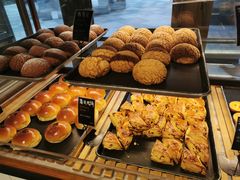 -Dough&Joe团憩(瑞虹天地月亮湾店)