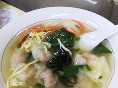 -长人馄饨铺(解放街店)