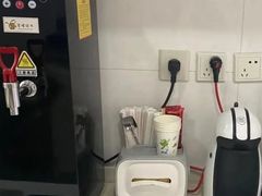 -蜜蜂读书·24h自习室(角门西店)