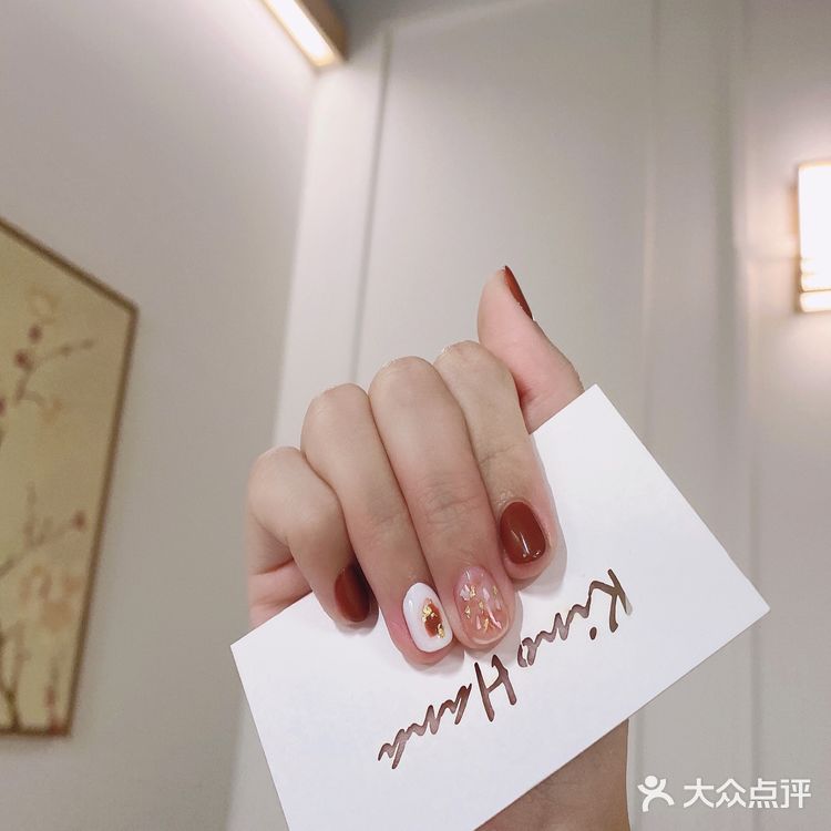 常见的卸甲水味道有很刺激闻了头疼，美甲体验感下降