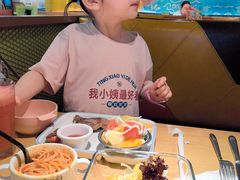 -菲滋意式休闲餐厅(北仑银泰城店)