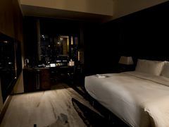 -广州天河希尔顿酒店