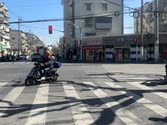 -晶牌烤鸭(延吉东路557弄小区店)