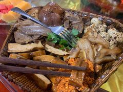 招牌筲箕卤菜-灶东家民间菜(回兴店)