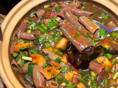 -蚝堡海鲜·威海菜·海肠捞饭·烧烤·亚洲吃蚝公司(幸福门店)