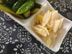 -八两八金·莱芜特色炒鸡(市南漳浦路店)