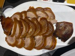 至尊酥香嫩烤鸭-北平盛世·新京菜·北京烤鸭(劲松·双井店)
