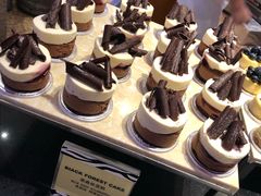 -咖啡苑自助餐厅·中国大饭店