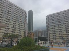 -彩虹村
