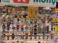 -泡泡玛特POPMART(天环购物中心店)
