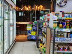 -全家便利店(上体场站店)